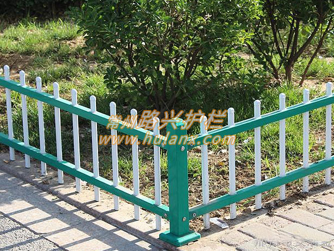 鋅鋼草坪護（hù）欄